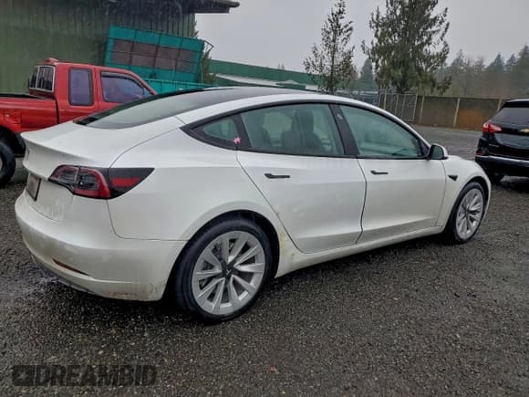 ✅ 2023 Tesla Model 3 • VIN: 5YJ3E1EA9PF436797 • Лот: 96396605. Опубликован ранее на Copart с пробегом 31 804 миль. Бесплатный доступ к архиву аукционных продаж из США и подробный отчёт об истории автомобиля на DreamBid. Изображение 3.