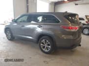 ✅ 2015 Toyota Highlander LE • VIN: 5TDBKRFH7FS144834 • Lot: 42939376. Wystawiony na IAAI z przebiegiem 217 104 mil. Bezpłatny archiwum sprzedaży aukcyjnych z USA i szczegółowy raport historii pojazdu na DreamBid. Zdjęcie 3.