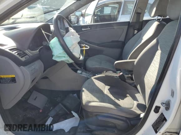 ✅ 2016 Hyundai Accent SE • VIN: KMHCT4AE6GU095149 • Лот: 70757904. Опубликован ранее на Copart с пробегом 128 177 миль. Бесплатный доступ к архиву аукционных продаж из США и подробный отчёт об истории автомобиля на DreamBid. Изображение 7.