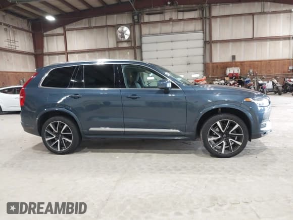 ✅ 2023 Volvo XC90 Plus • VIN: YV4L12PN8P1927899 • Lot: 42379522. Listed on IAAI with 22,853 mi. Free auction sales archive from the USA and detailed vehicle history report at DreamBid. Image 14.