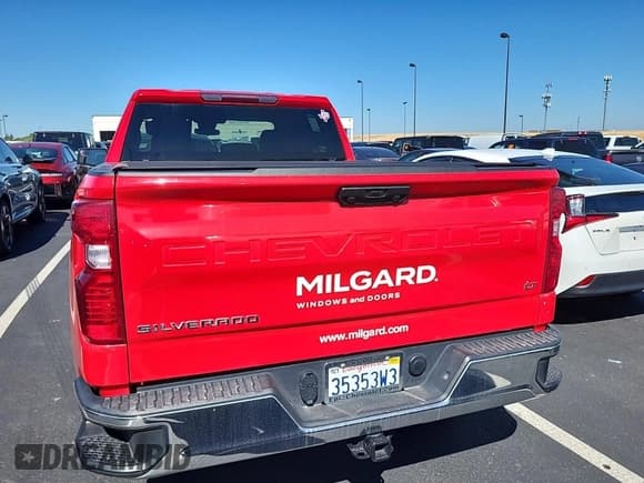 ✅ 2024 Chevrolet Silverado 1500 LT • VIN: 1GCRDDEK1RZ155405 • Lot: 43693969. Listed on IAAI with 50,431 mi. Free auction sales archive from the USA and detailed vehicle history report at DreamBid. Image 1.