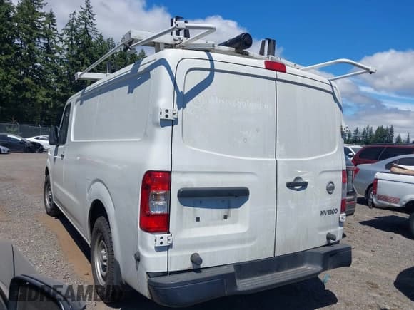 ✅ 2018 Nissan NV Cargo SV • VIN: 1N6BF0KM9JN806010 • Лот: 42830103. Опубликован ранее на IAAI с пробегом 149 504 миль. Бесплатный доступ к архиву аукционных продаж из США и подробный отчёт об истории автомобиля на DreamBid. Изображение 3.