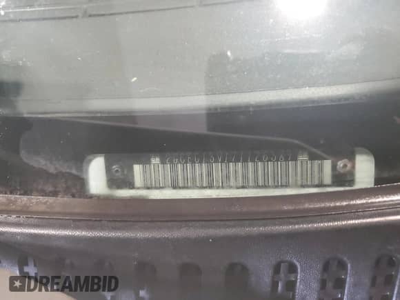 2007 Chevrolet Silverado 1500 LS z VIN 2GCEC13V171126389, wystawiony jako Copart lot #85257225 z przebiegiem 412 119 mil mil oraz Szkoda całkowita • Salvage title. Historia ofert i sprzedaży dostępna na DreamBid. Obrazek 12.