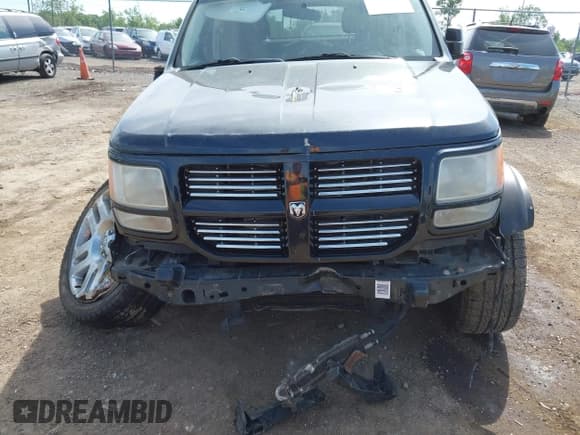✅ 2010 Dodge Nitro Heat • VIN: 1D4PU4GK6AW172245 • Lot: 42267771. Listed on IAAI with 192,072 mi. Free auction sales archive from the USA and detailed vehicle history report at DreamBid. Image 6.
