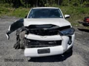 ✅ 2021 Toyota 4Runner SR5 • VIN: JTEMU5JRXM5903471 • Lot: 56871895. Wystawiony na Copart z przebiegiem 50 590 mil. Bezpłatny archiwum sprzedaży aukcyjnych z USA i szczegółowy raport historii pojazdu na DreamBid. Zdjęcie 5.