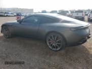 ✅ 2018 Aston Martin DB11 • VIN: SCFRMFAV1JGL05008 • Lot: 51495205. Wystawiony na Copart z przebiegiem 18 133 mil. Bezpłatny archiwum sprzedaży aukcyjnych z USA i szczegółowy raport historii pojazdu na DreamBid. Zdjęcie 2.