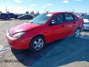 ✅ 2003 Ford Focus SE • VIN: 1FAFP34Z23W323554 • Lot: 43531124. Wystawiony na IAAI z przebiegiem 90 694 mil. Bezpłatny archiwum sprzedaży aukcyjnych z USA i szczegółowy raport historii pojazdu na DreamBid. Zdjęcie 2.