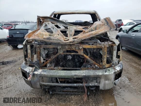 ✅ 2015 Chevrolet Silverado 2500HD LT • VIN: 1GC2KVE81FZ140321 • Лот: 86995094. Опубликован ранее на Copart с пробегом Не указан. Бесплатный доступ к архиву аукционных продаж из США и подробный отчёт об истории автомобиля на DreamBid. Изображение 5.