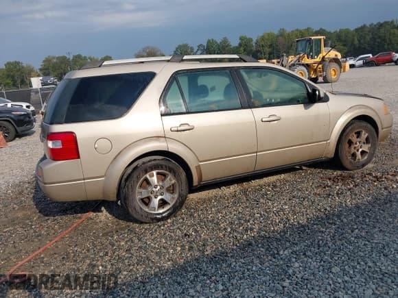✅ 2006 Ford Freestyle Limited • VIN: 1FMZK03106GA45246 • Lot: 43253310. Wystawiony na IAAI z przebiegiem Nie podano. Bezpłatny archiwum sprzedaży aukcyjnych z USA i szczegółowy raport historii pojazdu na DreamBid. Zdjęcie 4.