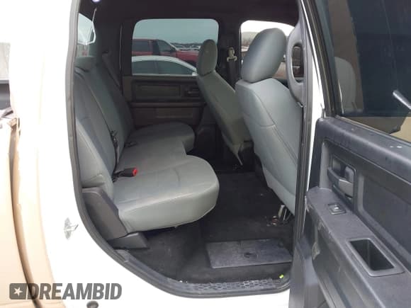 ✅ 2015 Ram 1500 Express • VIN: 1C6RR6KT6FS654450 • Lot: 41342835. Listed on IAAI with 147,336 mi. Free auction sales archive from the USA and detailed vehicle history report at DreamBid. Image 8.