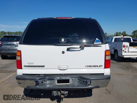 ✅ 2001 Chevrolet Suburban LT • VIN: 3GNEC16T61G251162 • Лот: 43490849. Опубликован ранее на IAAI с пробегом 240 075 миль. Бесплатный доступ к архиву аукционных продаж из США и подробный отчёт об истории автомобиля на DreamBid. Изображение 16.