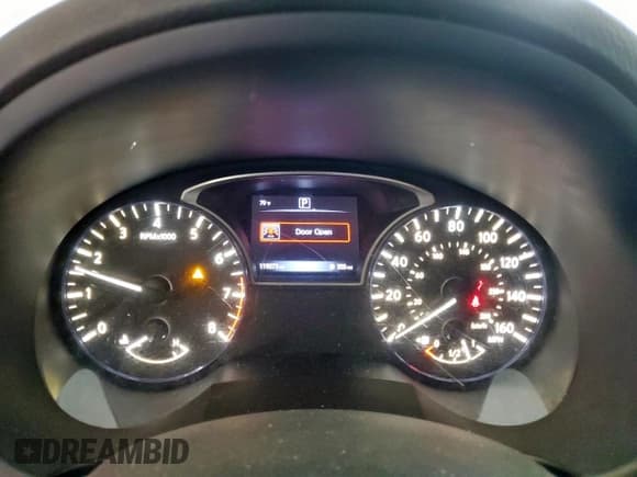 ✅ 2017 Nissan Altima SR • VIN: 1N4AL3AP5HN319780 • Lot: 92945275. Wystawiony na Copart z przebiegiem 119 073 mil. Bezpłatny archiwum sprzedaży aukcyjnych z USA i szczegółowy raport historii pojazdu na DreamBid. Zdjęcie 9.