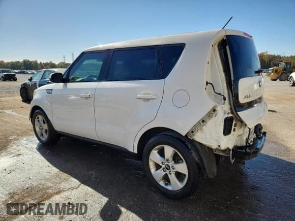 ✅ 2017 Kia Soul • VIN: KNDJN2A27H7426840 • Lot: 92512685. Wystawiony na Copart z przebiegiem 120 011 mil. Bezpłatny archiwum sprzedaży aukcyjnych z USA i szczegółowy raport historii pojazdu na DreamBid. Zdjęcie 2.