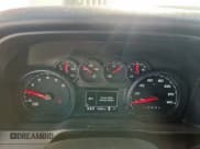 ✅ 2024 Chevrolet Silverado 2500HD Custom • VIN: 1GC4YME76RF336964 • Lot: 85485825. Wystawiony na Copart z przebiegiem 35 998 mil. Bezpłatny archiwum sprzedaży aukcyjnych z USA i szczegółowy raport historii pojazdu na DreamBid. Zdjęcie 9.