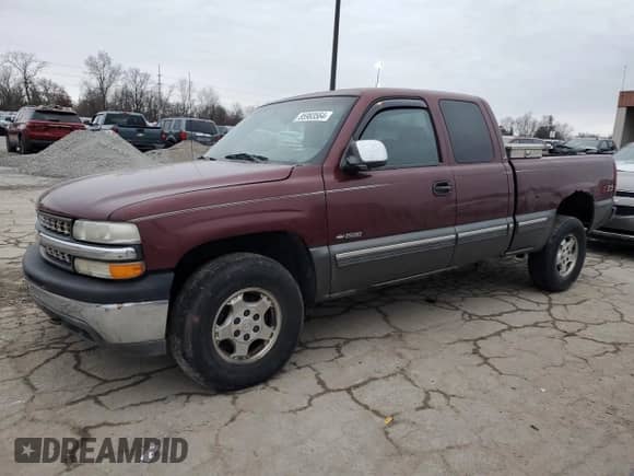 2000 Chevrolet Silverado 1500 LT с VIN 1GCEK19T4YE390635, выставлен на аукционе Copart как лот 85983564 с пробегом 196 713 миль миль и Списание • Salvage title. История ставок и продаж доступна на DreamBid. Изображение 1.