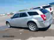 2005 Dodge Magnum SE с VIN 2D4FV48V65H531888, выставлен на аукционе IAAI как лот 42845886 с пробегом 262 724 миль миль и . История ставок и продаж доступна на DreamBid. Изображение 14.