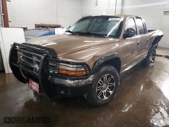 ✅ 2001 Dodge Dakota Sport • VIN: 1B7HL2ANX1S226245 • Lot: 86548114. Wystawiony na Copart z przebiegiem 146 997 mil. Bezpłatny archiwum sprzedaży aukcyjnych z USA i szczegółowy raport historii pojazdu na DreamBid. Zdjęcie 1.