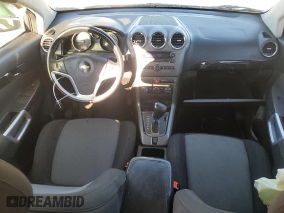 ✅ 2014 Chevrolet Captiva Sport LS • VIN: 3GNAL2EK3ES578361 • Lot: 87235834. Wystawiony na Copart z przebiegiem 135 384 mil. Bezpłatny archiwum sprzedaży aukcyjnych z USA i szczegółowy raport historii pojazdu na DreamBid. Zdjęcie 8.