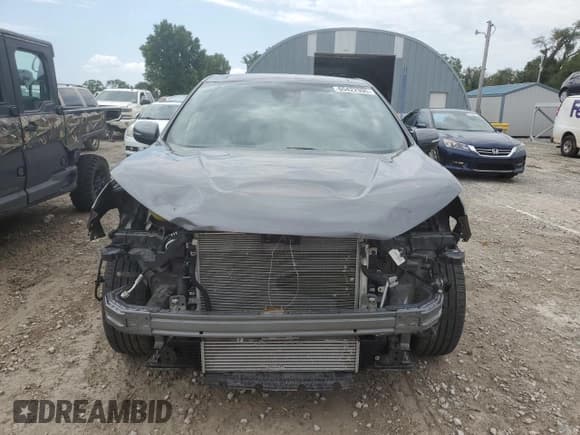 ✅ 2022 Ford Edge ST • VIN: 2FMPK4AP7NBA10876 • Lot: 65422395. Wystawiony na Copart z przebiegiem 9 363 mil. Bezpłatny archiwum sprzedaży aukcyjnych z USA i szczegółowy raport historii pojazdu na DreamBid. Zdjęcie 5.