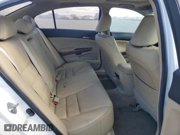 ✅ 2011 Honda Accord EX-L • VIN: 1HGCP3F83BA009300 • Лот: 71311205. Опубликован ранее на Copart с пробегом 251 921 миль. Бесплатный доступ к архиву аукционных продаж из США и подробный отчёт об истории автомобиля на DreamBid. Изображение 10.