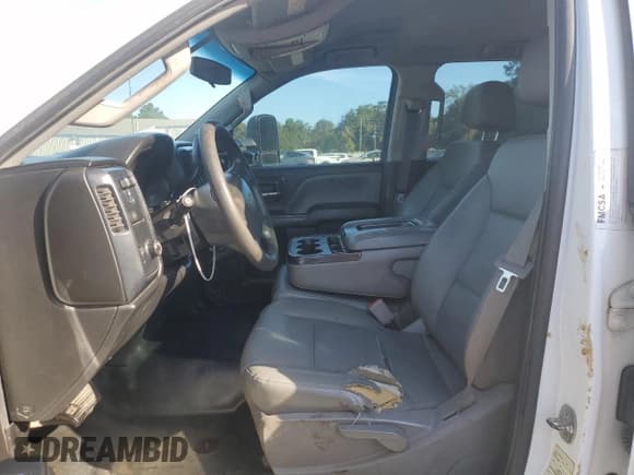 ✅ 2016 Chevrolet Silverado 1500 • VIN: 1GB1CUE87GF233659 • Лот: 84462775. Опубликован ранее на Copart с пробегом 233 550 миль. Бесплатный доступ к архиву аукционных продаж из США и подробный отчёт об истории автомобиля на DreamBid. Изображение 7.