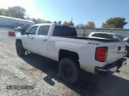 ✅ 2014 Chevrolet Silverado 1500 LT • VIN: 1GCUKREC1EF193525 • Lot: 34765327. Wystawiony na IAAI z przebiegiem 220 965 mil. Bezpłatny archiwum sprzedaży aukcyjnych z USA i szczegółowy raport historii pojazdu na DreamBid. Zdjęcie 3.