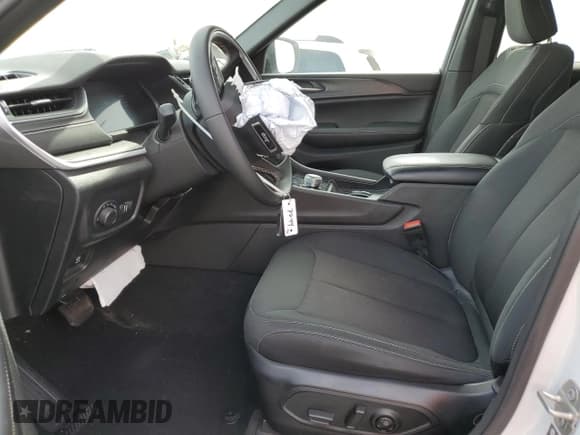 ✅ 2024 Jeep Grand Cherokee Laredo • VIN: 1C4RJHAG0R8597244 • Lot: 82184075. Listed on Copart with 21,456 mi. Free auction sales archive from the USA and detailed vehicle history report at DreamBid. Image 7.