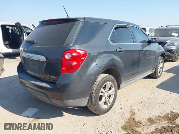 ✅ 2014 Chevrolet Equinox LS • VIN: 2GNALAEK1E1136264 • Lot: 43372106. Listed on IAAI with 207,703 mi. Free auction sales archive from the USA and detailed vehicle history report at DreamBid. Image 4.