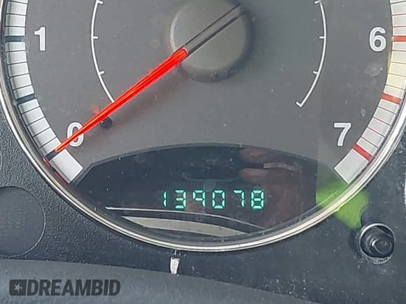 ✅ 2005 Jeep Liberty Limited • VIN: 1J4GK58K45W604144 • Lot: 42280563. Listed on IAAI with 139,078 mi. Free auction sales archive from the USA and detailed vehicle history report at DreamBid. Image 15.