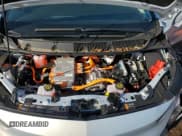 ✅ 2023 Chevrolet Bolt EV 2LT • VIN: 1G1FX6S01P4205912 • Lot: 67951064. Wystawiony na Copart z przebiegiem 4 223 mil. Bezpłatny archiwum sprzedaży aukcyjnych z USA i szczegółowy raport historii pojazdu na DreamBid. Zdjęcie 11.