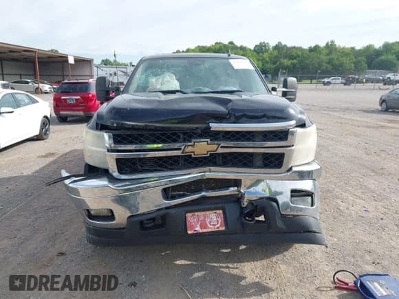 ✅ 2011 Chevrolet Silverado 2500HD LTZ • VIN: 1GC1KYC87BF210545 • Lot: 42316200. Listed on IAAI with 194,310 mi. Free auction sales archive from the USA and detailed vehicle history report at DreamBid. Image 12.