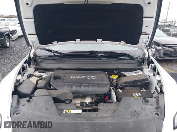 ✅ 2018 Jeep Cherokee Trailhawk • VIN: 1C4PJMBBXJD567022 • Лот: 41834618. Опубликован ранее на IAAI с пробегом 41 017 миль. Бесплатный доступ к архиву аукционных продаж из США и подробный отчёт об истории автомобиля на DreamBid. Изображение 10.