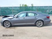 ✅ 2015 Lexus LS 460 • VIN: JTHCL5EFXF5024668 • Lot: 42375933. Listed on IAAI with 91,758 mi. Free auction sales archive from the USA and detailed vehicle history report at DreamBid. Image 14.