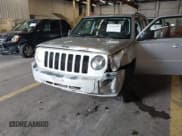 ✅ 2010 Jeep Patriot Sport • VIN: 1J4NF2GB9AD658282 • Lot: 43536970. Wystawiony na IAAI z przebiegiem 116 337 mil. Bezpłatny archiwum sprzedaży aukcyjnych z USA i szczegółowy raport historii pojazdu na DreamBid. Zdjęcie 6.