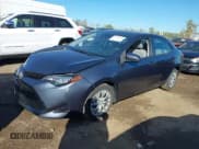 ✅ 2018 Toyota Corolla SE • VIN: 2T1BURHE0JC970715 • Lot: 43432319. Wystawiony na IAAI z przebiegiem 61 644 mil. Bezpłatny archiwum sprzedaży aukcyjnych z USA i szczegółowy raport historii pojazdu na DreamBid. Zdjęcie 17.
