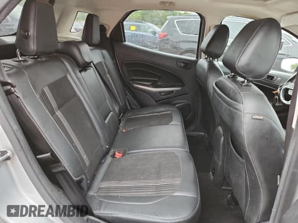 ✅ 2021 Ford EcoSport SES • VIN: MAJ6S3JL5MC440644 • Lot: 80879185. Wystawiony na Copart z przebiegiem 60 044 mil. Bezpłatny archiwum sprzedaży aukcyjnych z USA i szczegółowy raport historii pojazdu na DreamBid. Zdjęcie 11.