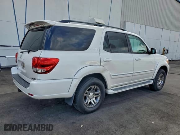 ✅ 2006 Toyota Sequoia Limited • VIN: 5TDZT38A06S269893 • Лот: 94116815. Опубликован ранее на Copart с пробегом 307 698 миль. Бесплатный доступ к архиву аукционных продаж из США и подробный отчёт об истории автомобиля на DreamBid. Изображение 3.