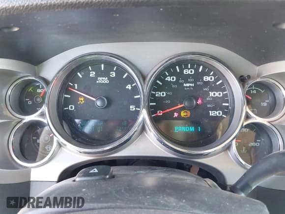 ✅ 2014 Chevrolet Silverado 2500HD LT • VIN: 1GC1KXC88EF178218 • Lot: 43633469. Listed on IAAI with 237,381 mi. Free auction sales archive from the USA and detailed vehicle history report at DreamBid. Image 7.