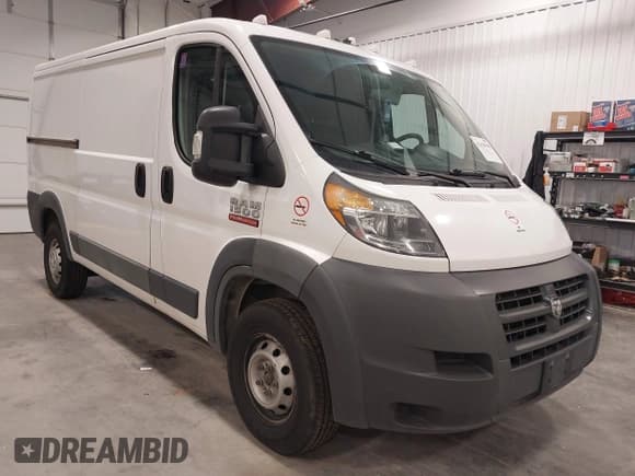 ✅ 2016 Ram ProMaster Cargo • VIN: 3C6TRVAG8GE135263 • Lot: 42435940. Wystawiony na IAAI z przebiegiem 188 723 mil. Bezpłatny archiwum sprzedaży aukcyjnych z USA i szczegółowy raport historii pojazdu na DreamBid. Zdjęcie 1.