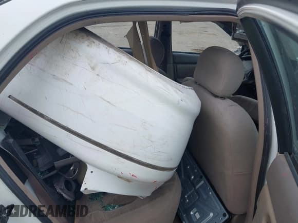 ✅ 1999 Buick Century Limited • VIN: 2G4WY52M1X1486506 • Lot: 42485724. Wystawiony na IAAI z przebiegiem Nie podano. Bezpłatny archiwum sprzedaży aukcyjnych z USA i szczegółowy raport historii pojazdu na DreamBid. Zdjęcie 8.