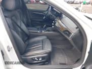 ✅ 2019 BMW 5 Series 530i xDrive • VIN: WBAJA7C55KWW00365 • Lot: 42357786. Listed on IAAI with 91,195 mi. Free auction sales archive from the USA and detailed vehicle history report at DreamBid. Image 5.