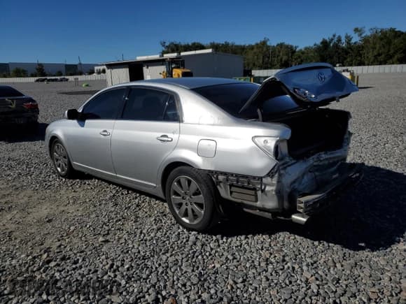 ✅ 2007 Toyota Avalon Limited • VIN: 4T1BK36B67U201784 • Лот: 92064695. Опубликован ранее на Copart с пробегом 233 491 миль. Бесплатный доступ к архиву аукционных продаж из США и подробный отчёт об истории автомобиля на DreamBid. Изображение 2.