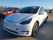 ✅ 2023 Tesla Model Y Performance • VIN: 7SAYGDEF4PF738918 • Lot: 43778543. Wystawiony na IAAI z przebiegiem 71 321 mil. Bezpłatny archiwum sprzedaży aukcyjnych z USA i szczegółowy raport historii pojazdu na DreamBid. Zdjęcie 19.