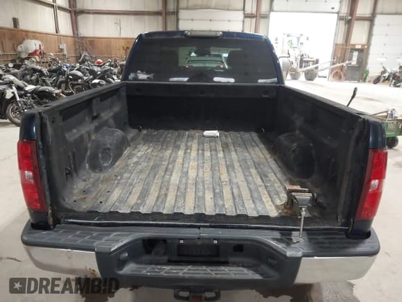 ✅ 2008 Chevrolet Silverado 1500 LTZ • VIN: 2GCEK19J781211097 • Лот: 43669626. Опубликован ранее на IAAI с пробегом 164 819 миль. Бесплатный доступ к архиву аукционных продаж из США и подробный отчёт об истории автомобиля на DreamBid. Изображение 6.