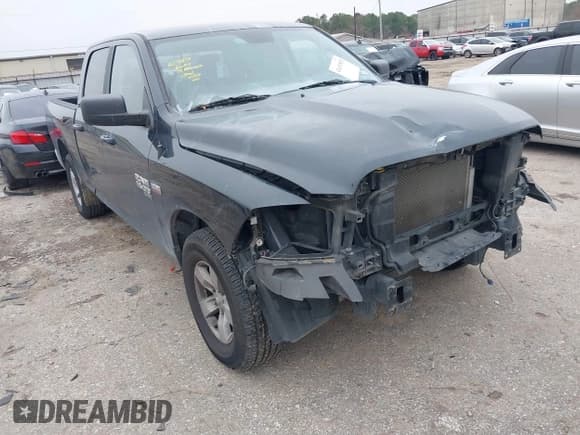 ✅ 2019 Ram 1500 SLT • VIN: 1C6RR6TT1KS683590 • Лот: 41431565. Опубликован ранее на IAAI с пробегом 82 350 миль. Бесплатный доступ к архиву аукционных продаж из США и подробный отчёт об истории автомобиля на DreamBid. Изображение 1.