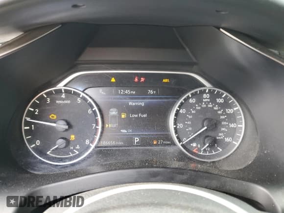 ✅ 2016 Nissan Murano SL • VIN: 5N1AZ2MGXGN142734 • Lot: 84352015. Listed on Copart with 186,656 mi. Free auction sales archive from the USA and detailed vehicle history report at DreamBid. Image 9.