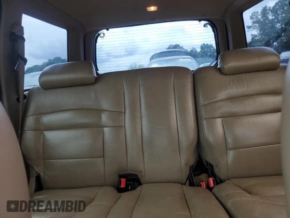 ✅ 2001 Ford Explorer • VIN: 1FMZU75E41ZA10287 • Lot: 59129875. Wystawiony na Copart z przebiegiem 229 359 mil. Bezpłatny archiwum sprzedaży aukcyjnych z USA i szczegółowy raport historii pojazdu na DreamBid. Zdjęcie 10.