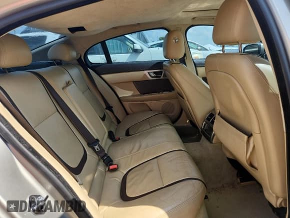 ✅ 2013 Jaguar XF RWD • VIN: SAJWA0E79D8S95654 • Lot: 64668775. Listed on Copart with 148,413 mi. Free auction sales archive from the USA and detailed vehicle history report at DreamBid. Image 10.