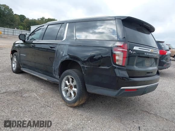 ✅ 2022 Chevrolet Suburban LT • VIN: 1GNSCCKD7NR265722 • Lot: 43502209. Wystawiony na IAAI z przebiegiem 56 391 mil. Bezpłatny archiwum sprzedaży aukcyjnych z USA i szczegółowy raport historii pojazdu na DreamBid. Zdjęcie 3.