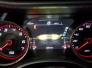 ✅ 2015 Dodge Charger Road/Track • VIN: 2C3CDXCT6FH738104 • Lot: 85203615. Wystawiony na Copart z przebiegiem 128 415 mil. Bezpłatny archiwum sprzedaży aukcyjnych z USA i szczegółowy raport historii pojazdu na DreamBid. Zdjęcie 9.